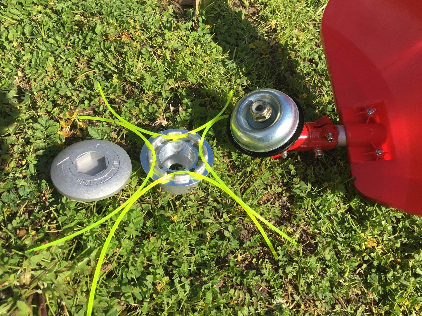 NEW UNIVERSAL ALLOY LINE TRIMMER HEAD WHIPPER SNIPPER BRUSHCUTTER BRUSH CUTTER